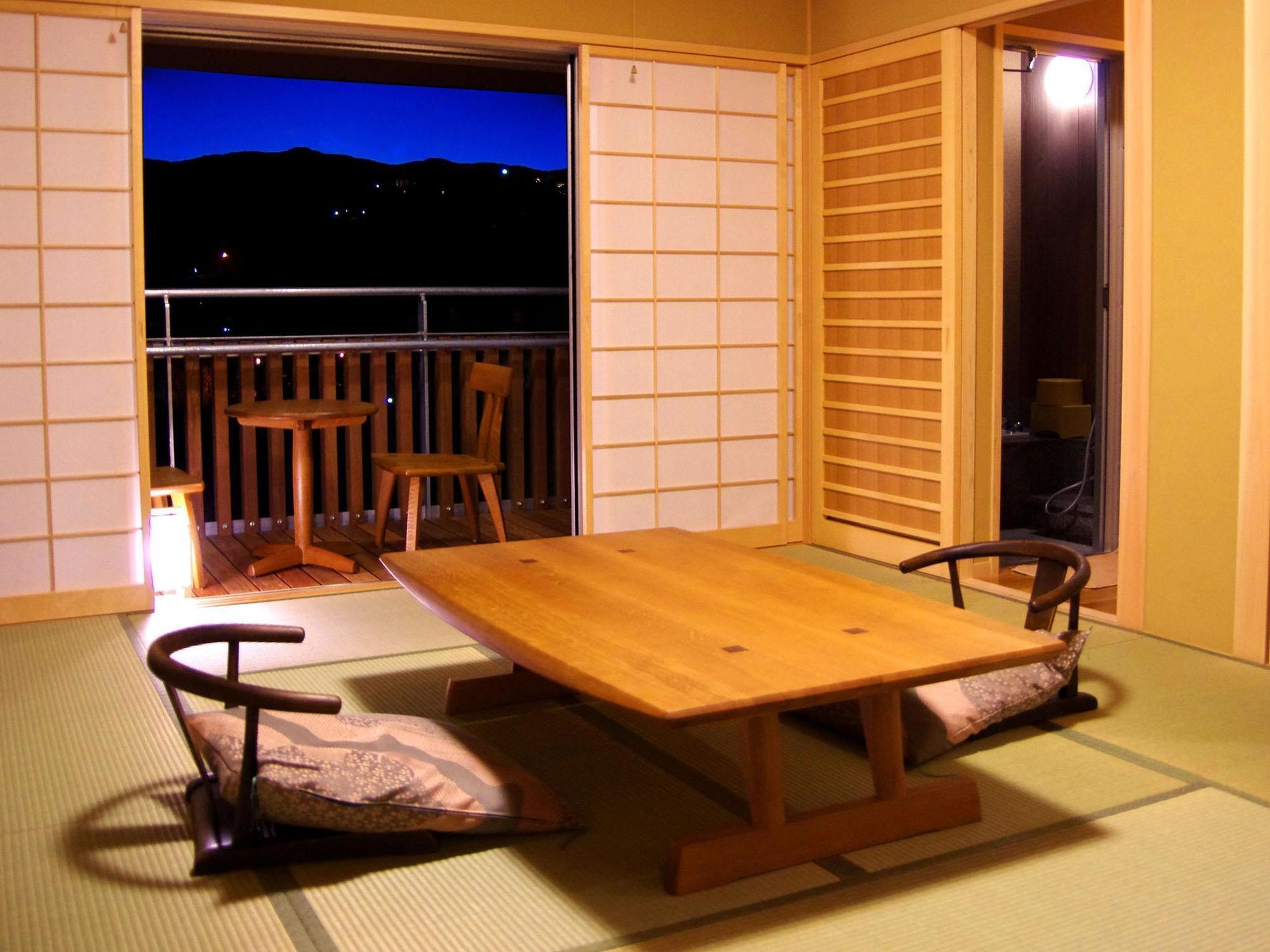 Gero Onsen Yukyunohana Bagian luar foto